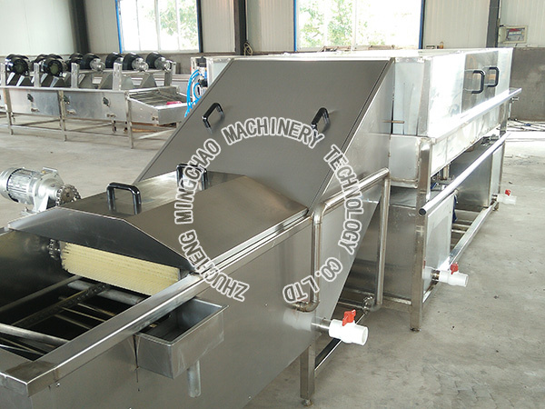 托盤清洗機(jī).jpg