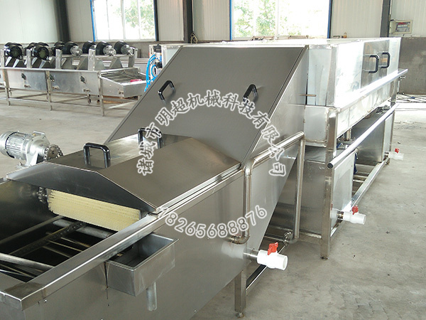 托盤清洗機(jī).jpg